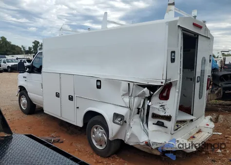 2018 Ford Econoline E350 Super Duty Cutaway Van z USA, uszkodzony, nr VIN 1FDWE3F63JDC00501